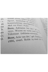 Arie van der Boon - [Gezicht op boerderij vanuit schuur]