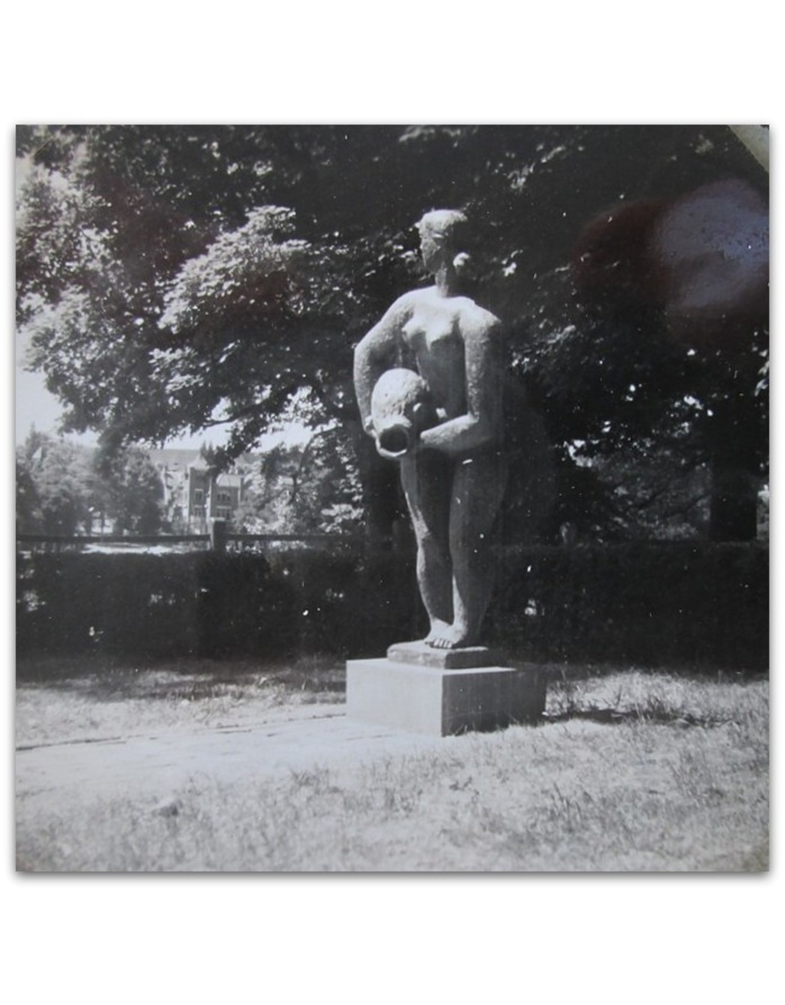 Sonsbeek '49 Europese Beeldhouwkunst in de open lucht: Arnhem 1 juli - 18 september 1949