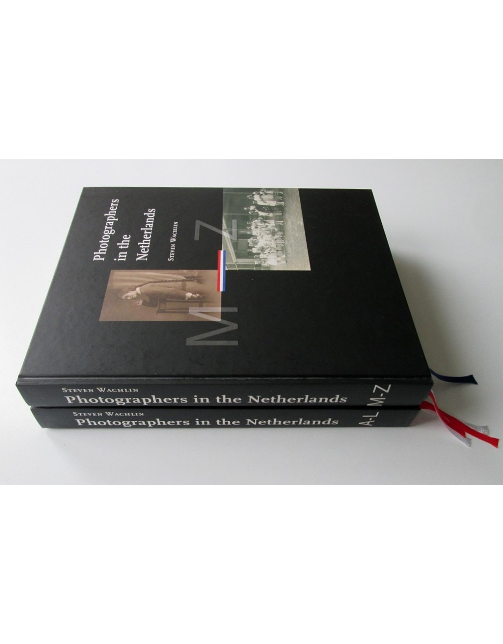 Steven Wachlin - Photographers in the Netherlands: A survey of commercial photographers born before 1900 [...]