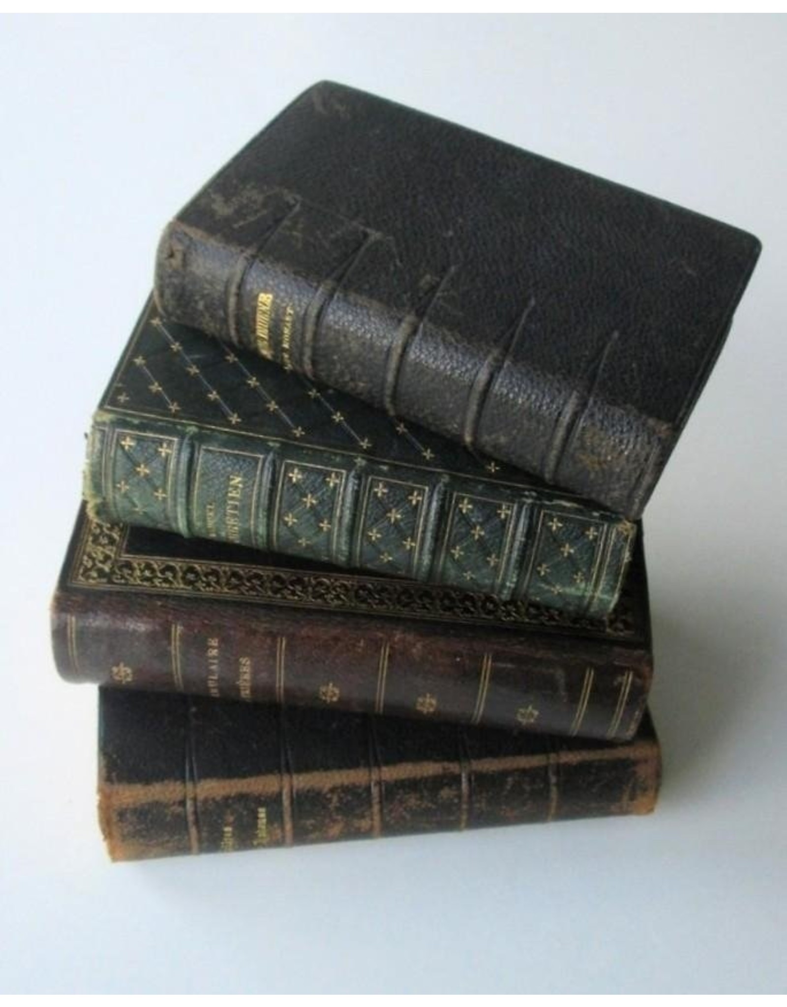 [Book bindings] Lot with 4 old French prayer books