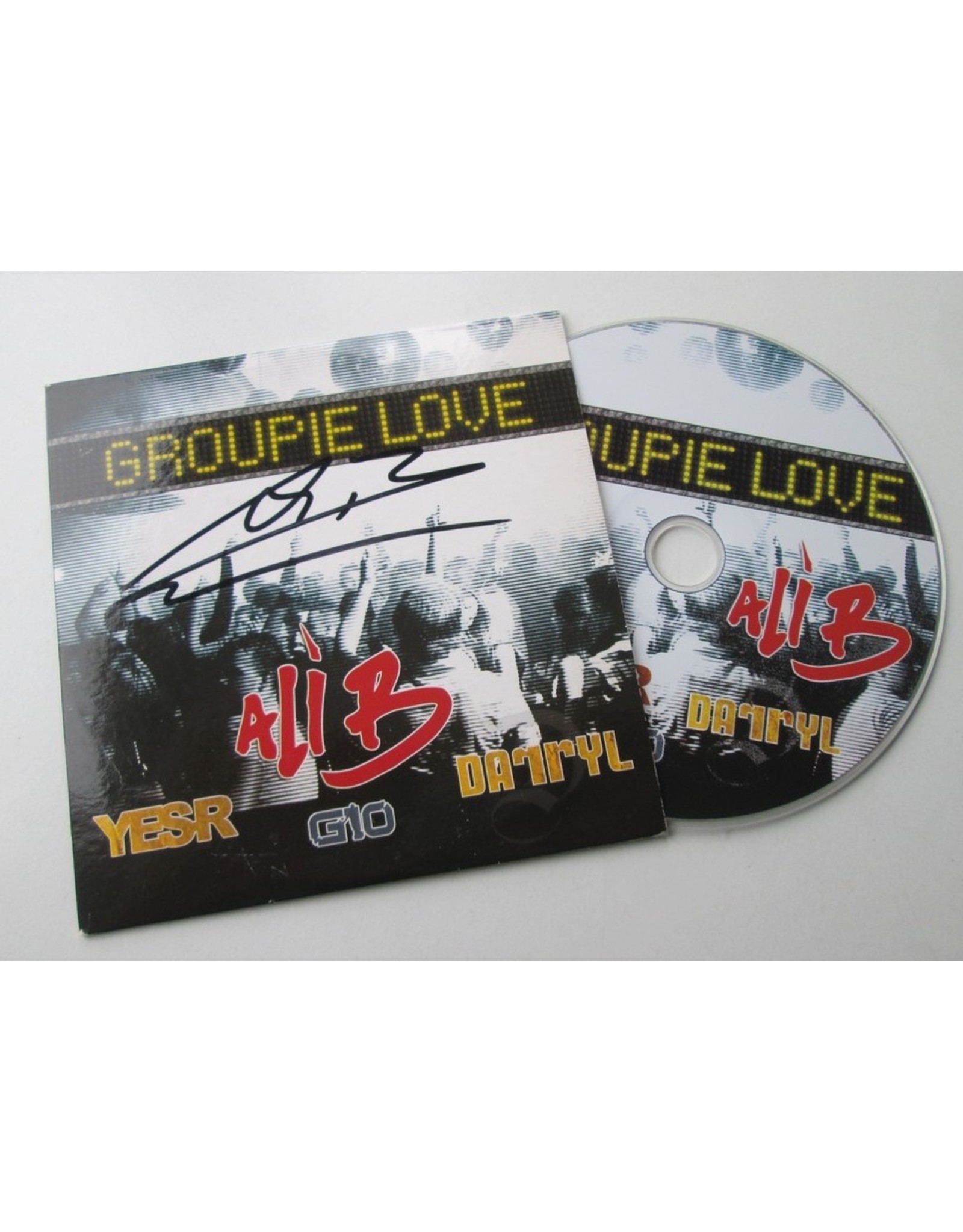 Ali B ft Yes-R, Gio & Darryl - Groupie Love