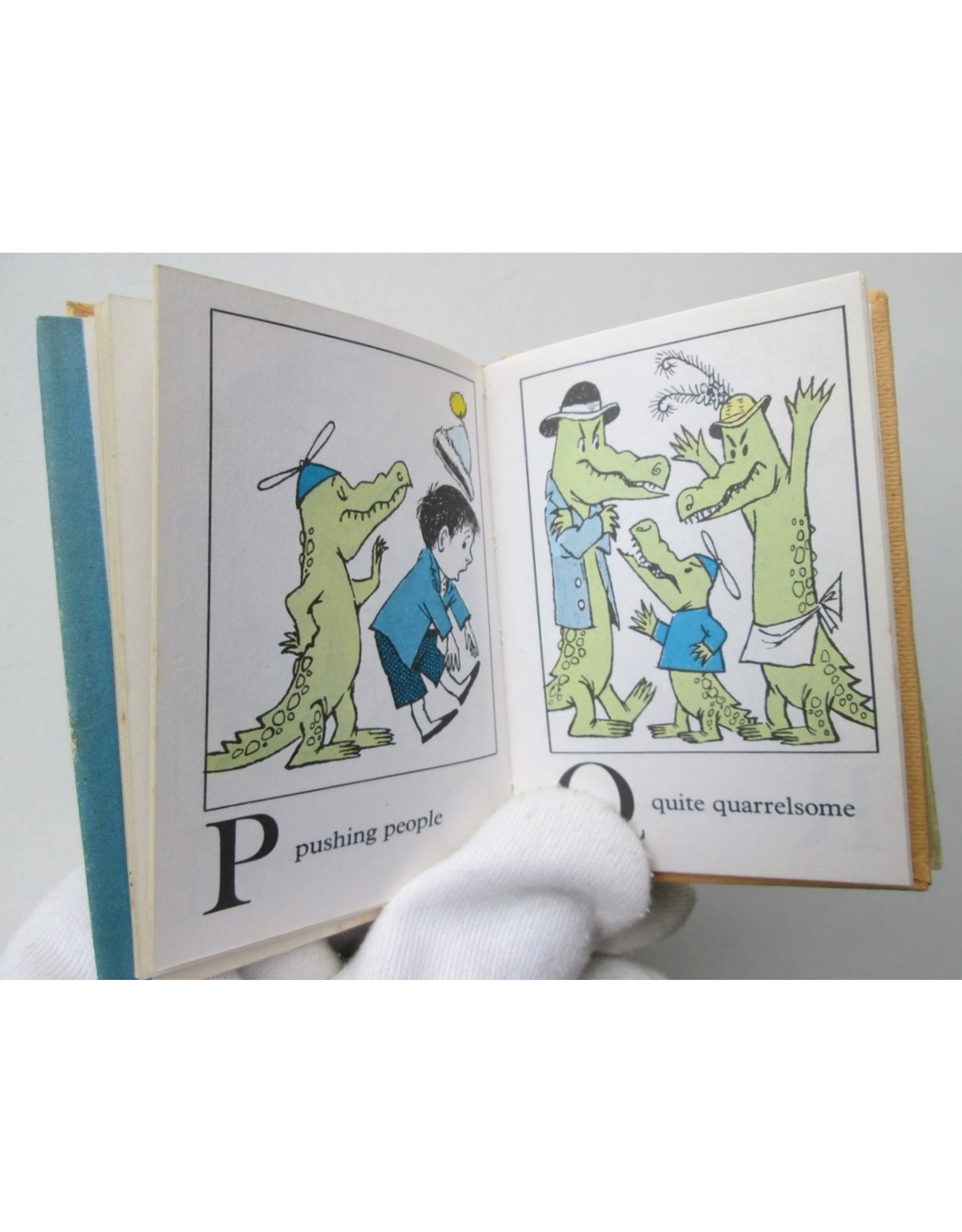 Maurice Sendak - Nutshell Library: [One was Johnny; Alligators All Around; Pierre a Cautionary Tale; Chicken Soup with Rice ]