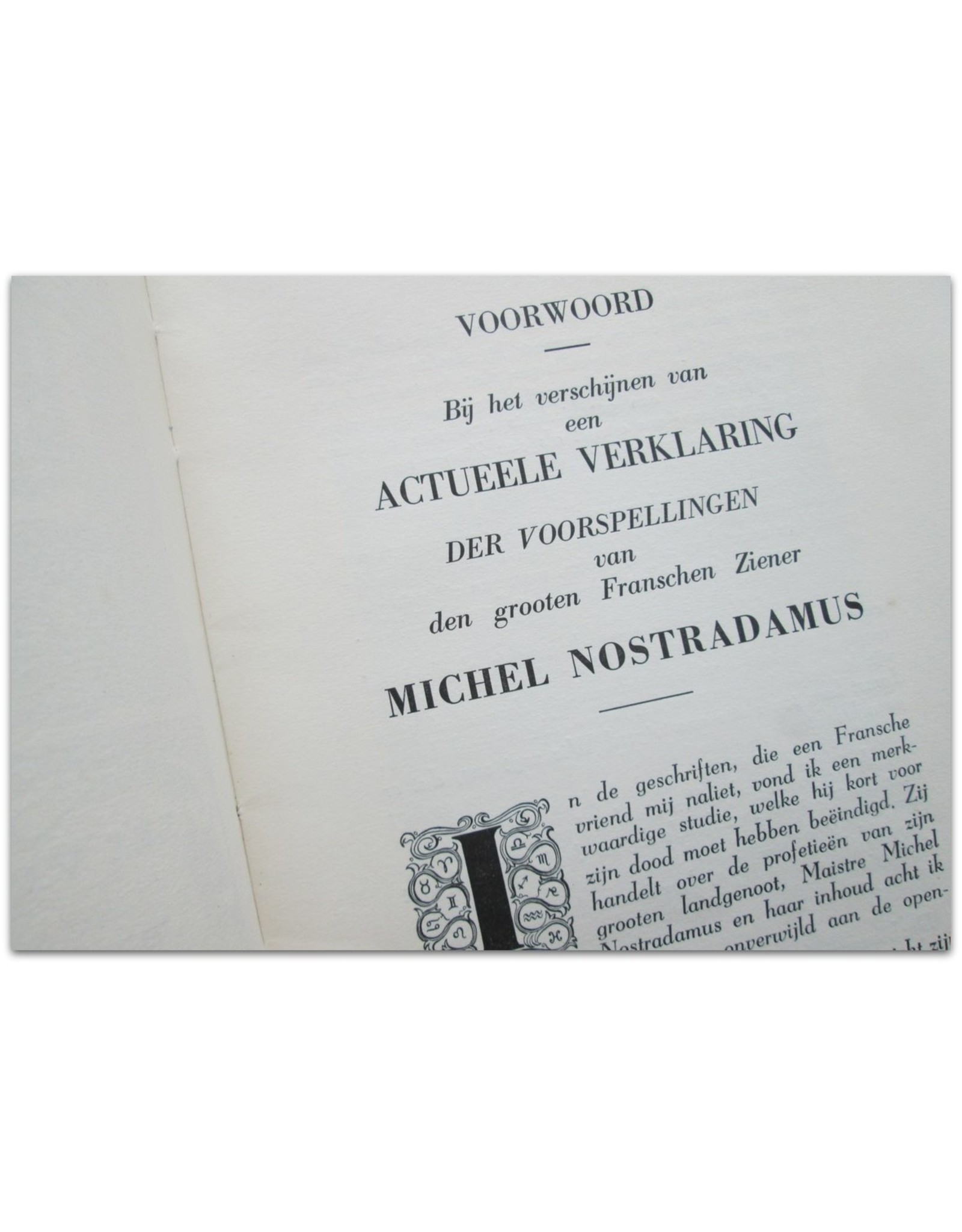 Jean François Pasteur & Dr. De Fontbrune [sst.] - Hoe zal deze oorlog eindigen? Voorspellingen van Michel Nostradamus gegeven in zijn "Prophéties"