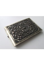 [Curio] Djokja Cigarette Case