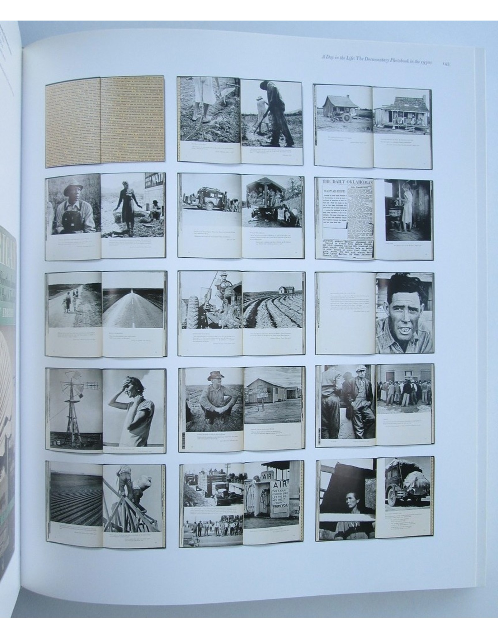 Martin Parr & Gerry Badger - The Photobook: A History. Volume I