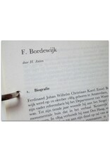 Ad Zuiderent, Hugo Brems & Tom van Deel [red.] - Kritisch Lexicon van de Moderne Nederlandstalige Literatuur