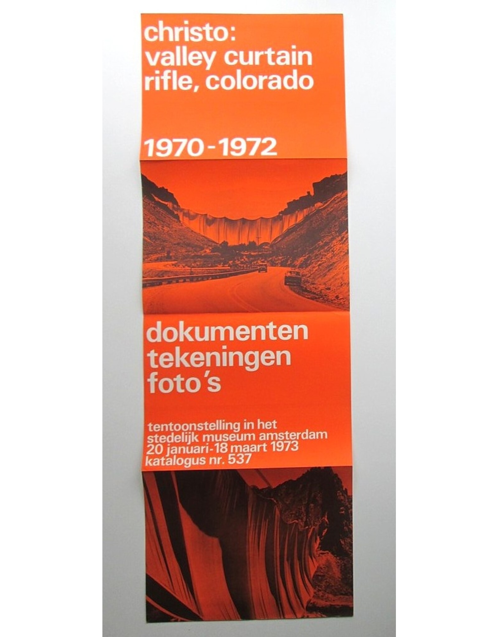 Christo - Valley Curtain Rifle, Colorado 1970-1972. Documenten, Tekeningen en Foto's. 20 januari - 18 maart 1973