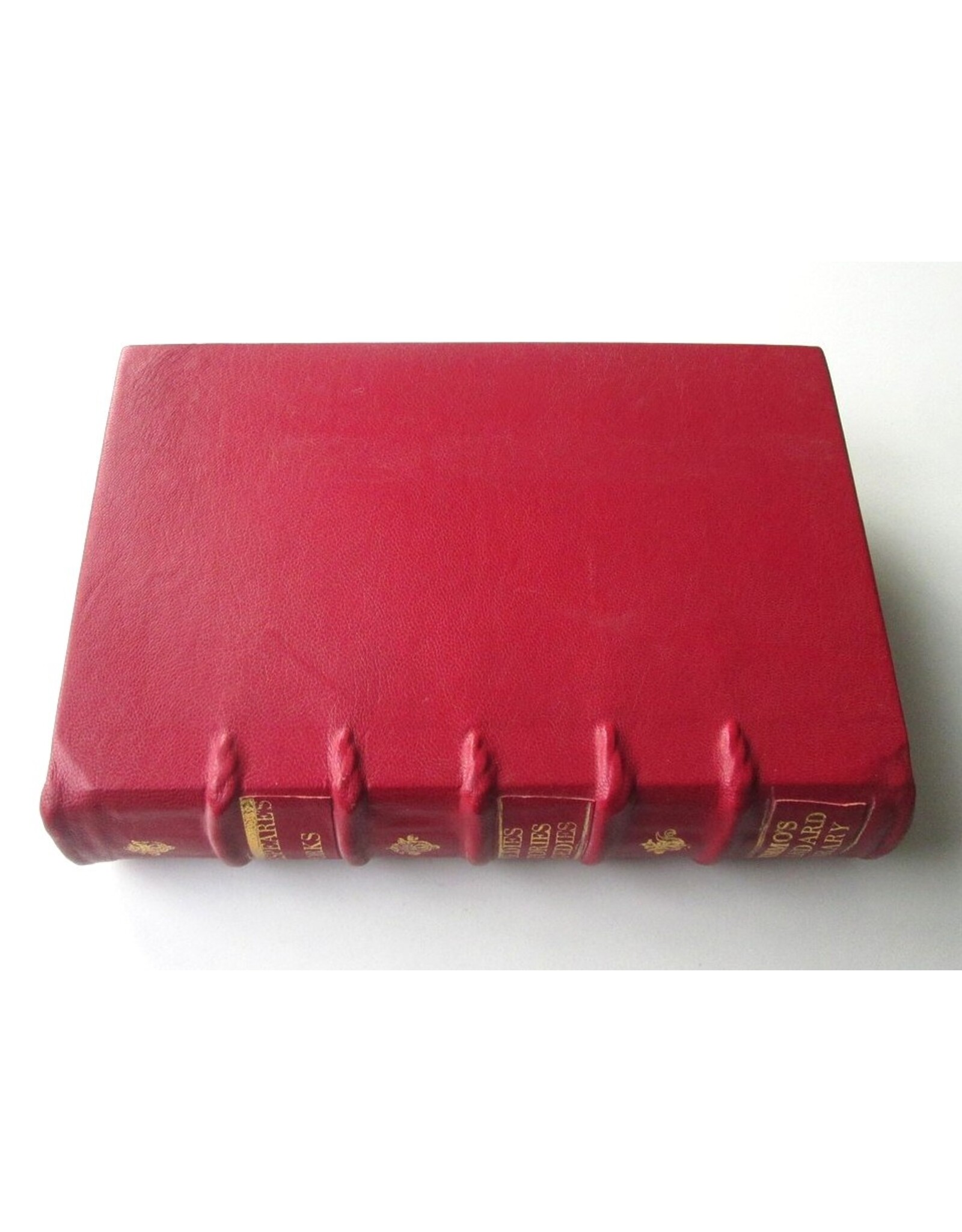 The Complete Works of William Shakespeare. From the Text of Johnson, Steevens & Reed with Biographical Sketch by Mary Cowden Clarke