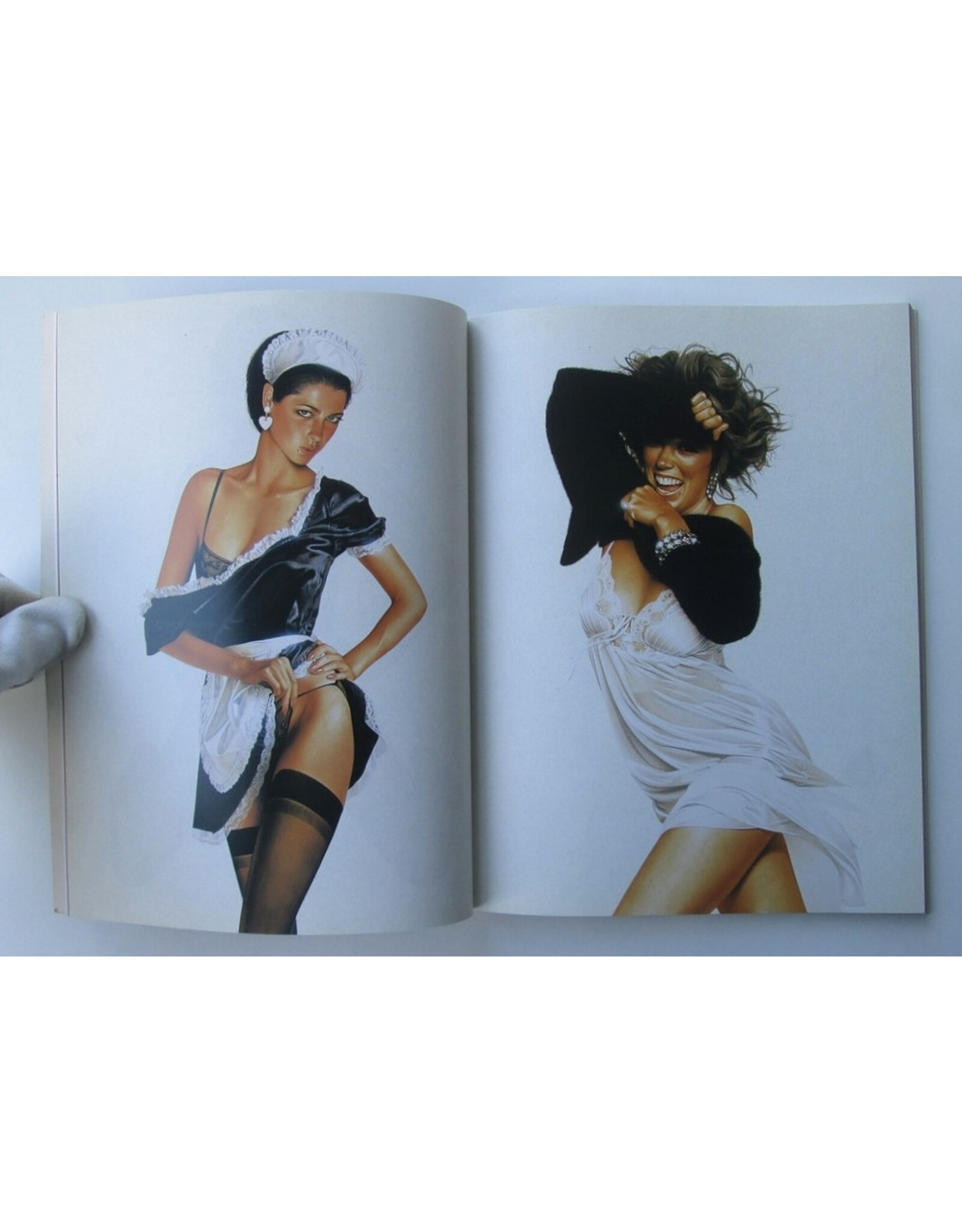 [Editors] - Hajime Sorayama