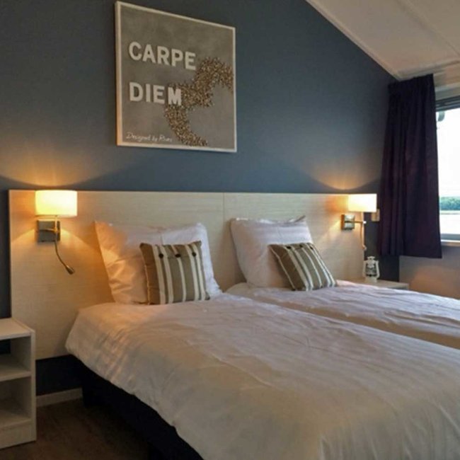 Artdelight Wandlamp Quad USB - Mat Staal