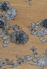 Kant structuur met broderie en parels ijsblauw Kant structuur met broderie en parels ijsblauw