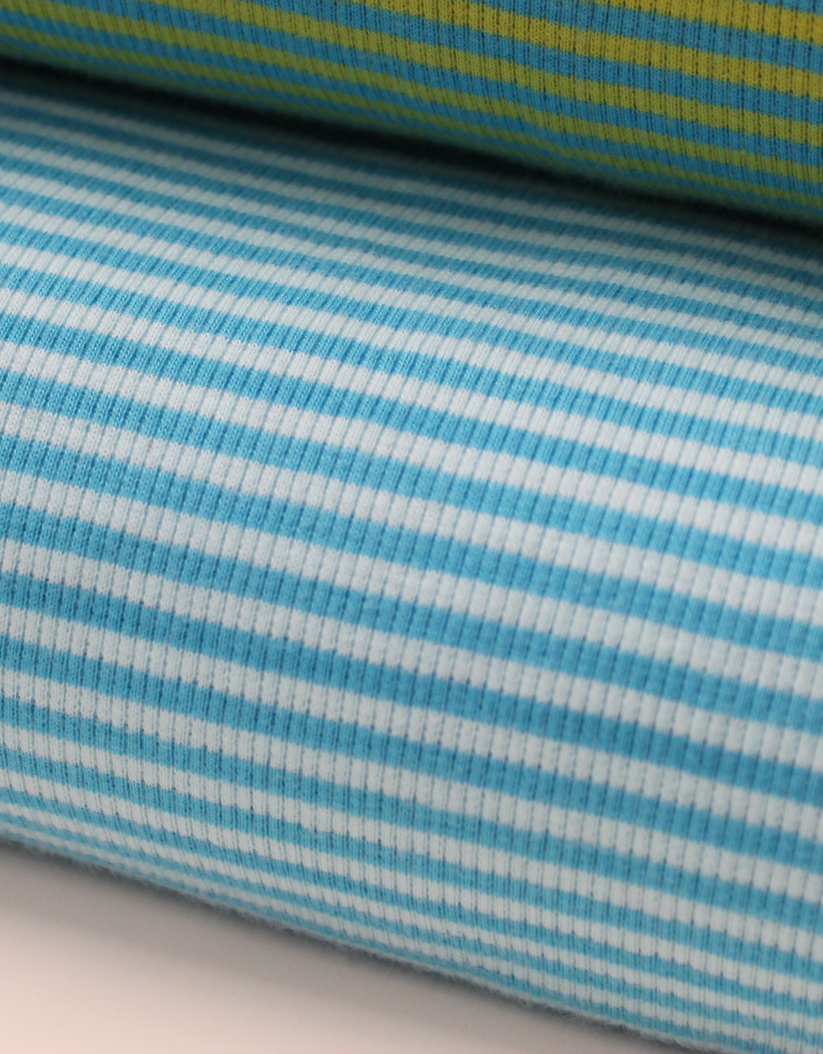 boordstof rib 3mm gestreept lichtblauw/turquoise 45cm tubular