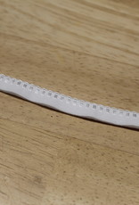 Lingerie elastiek  vouwtresse met kantje 10mm wit Lingerie elastiek  vouwtresse met kantje 10mm wit