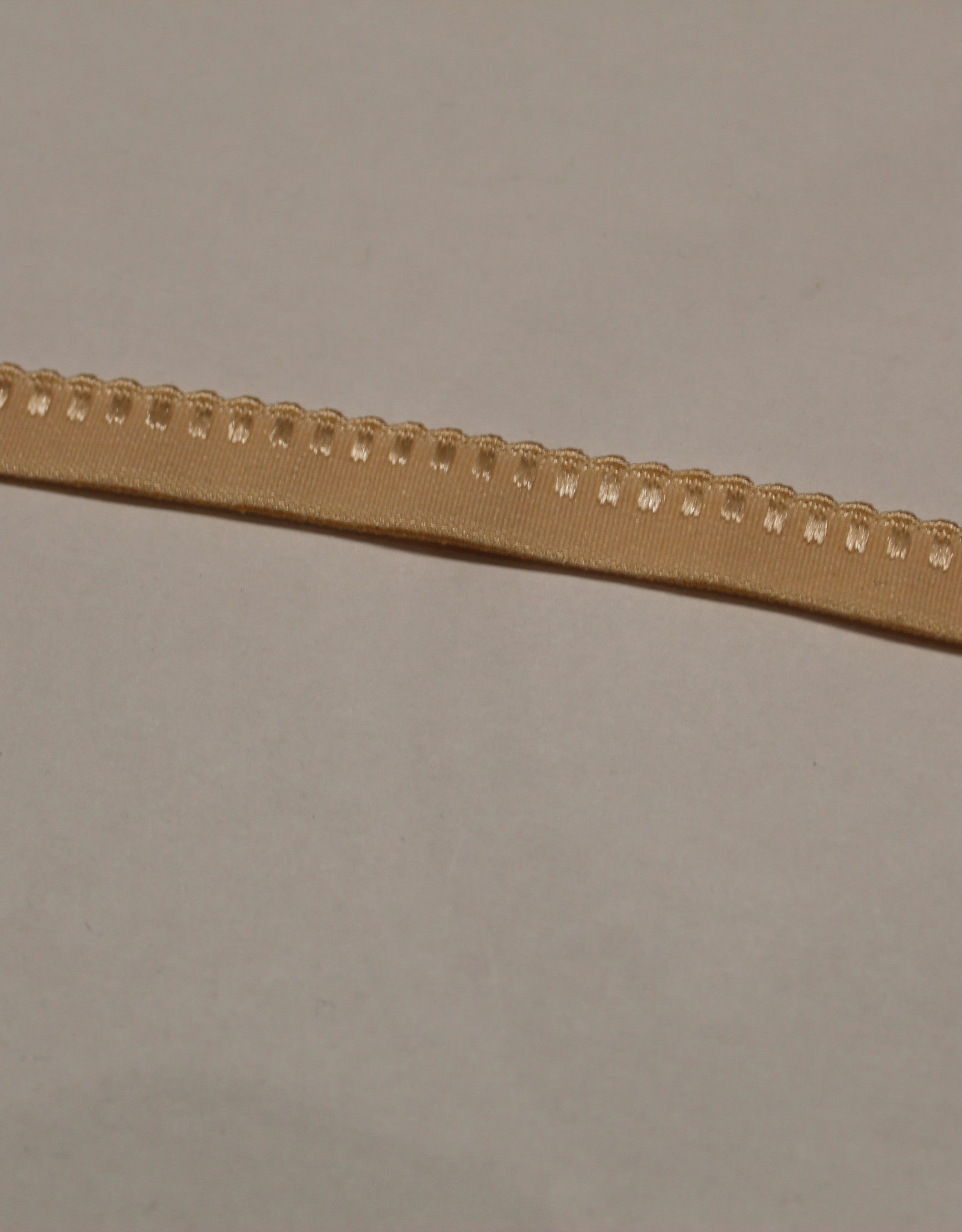 Stoffenschuur selectie Lingerie elastiek  vouwtresse met kantje 10mm beige