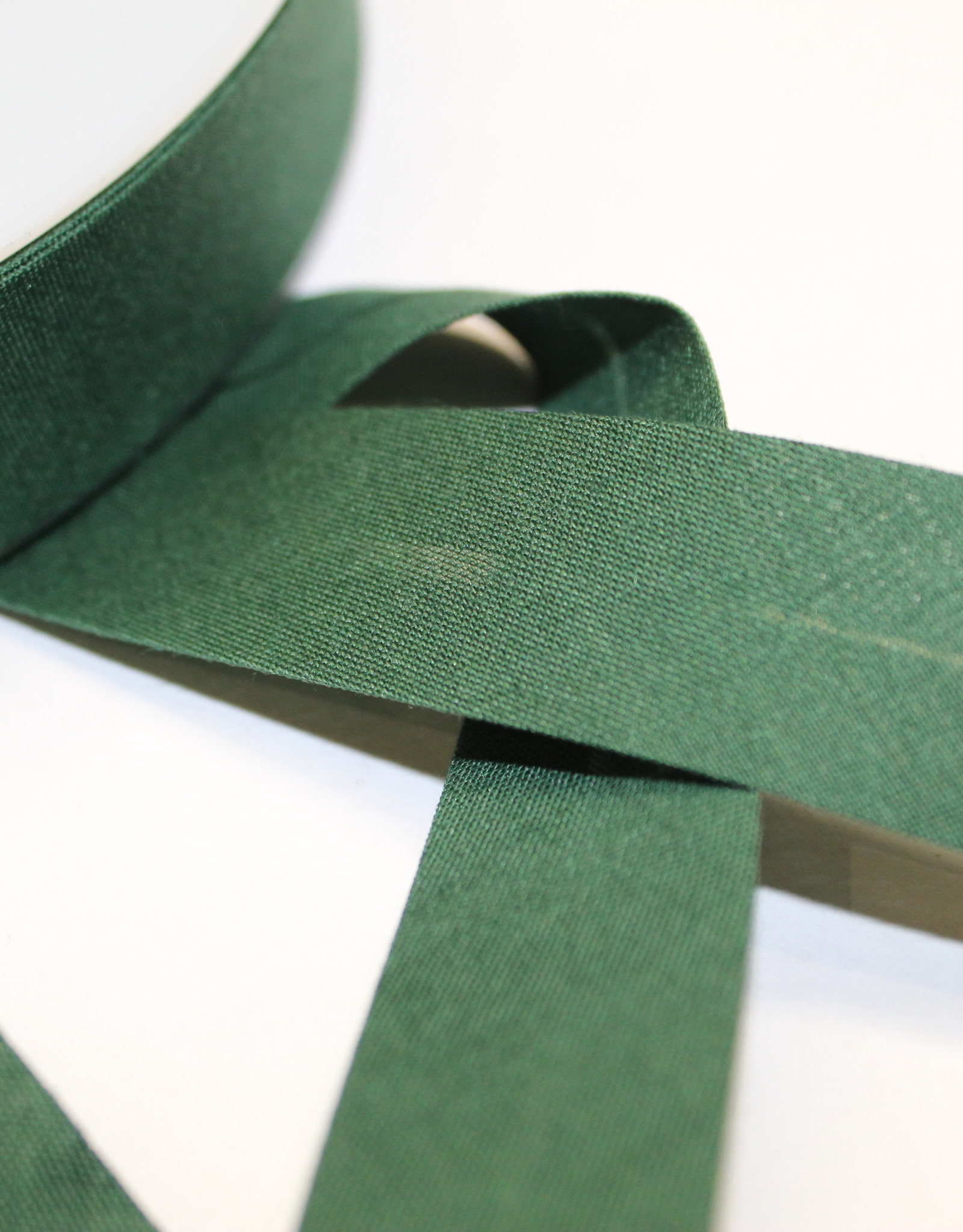 Biais polykatoen 20mm op rol donkergroen col.65