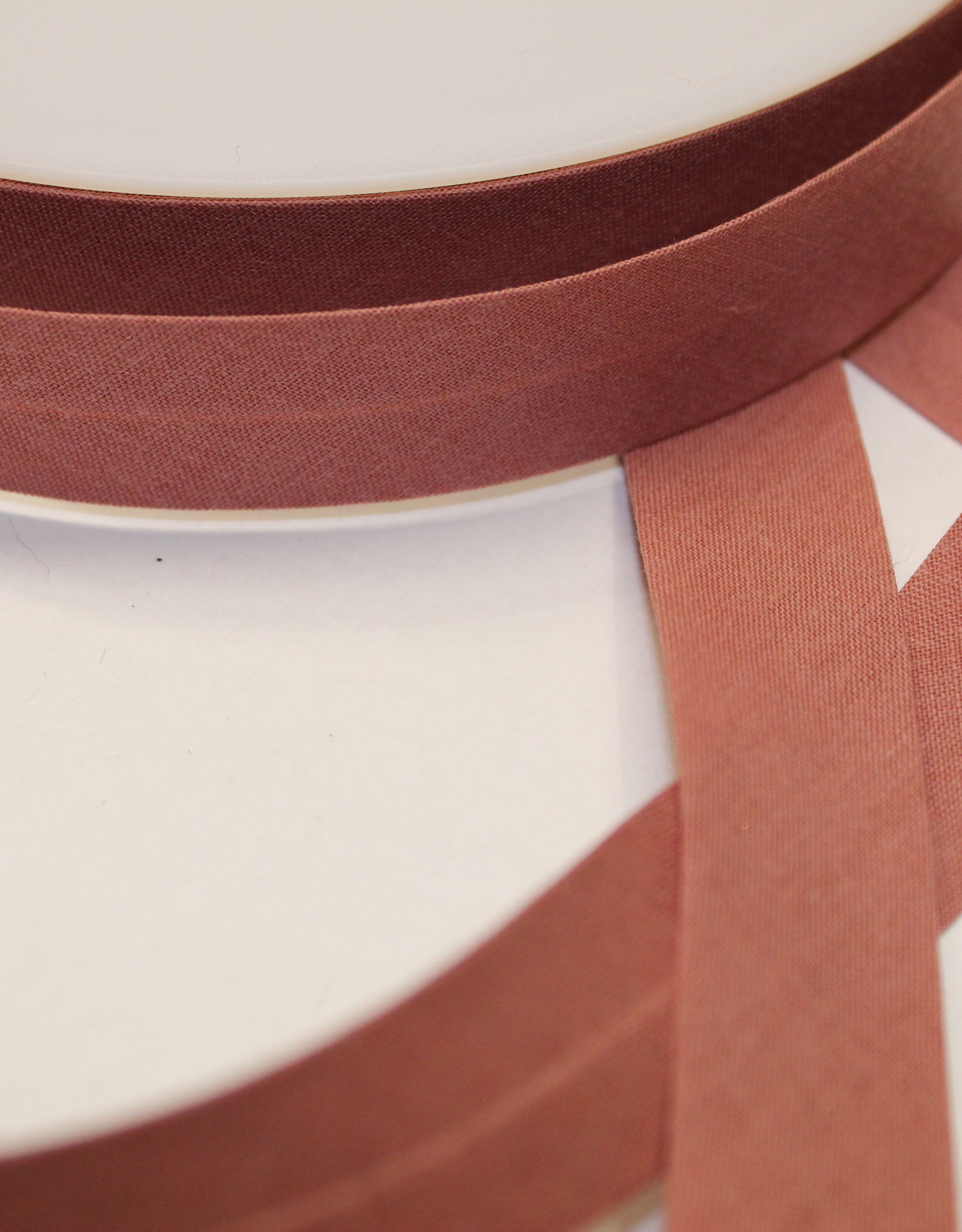 Biais polykatoen 20mm op rol donker oudroze col.47