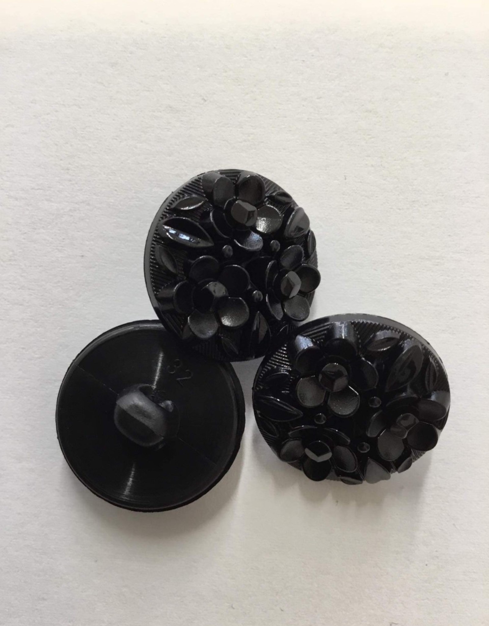 knoop bloemetjes 20mm zwart