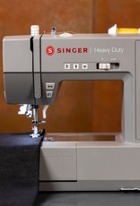 Singer Heavy Duty -6805