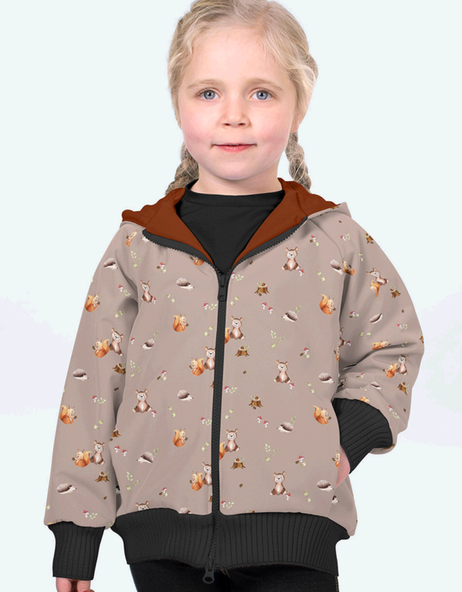 Softshell digitaal bedrukt bos diertjes roest