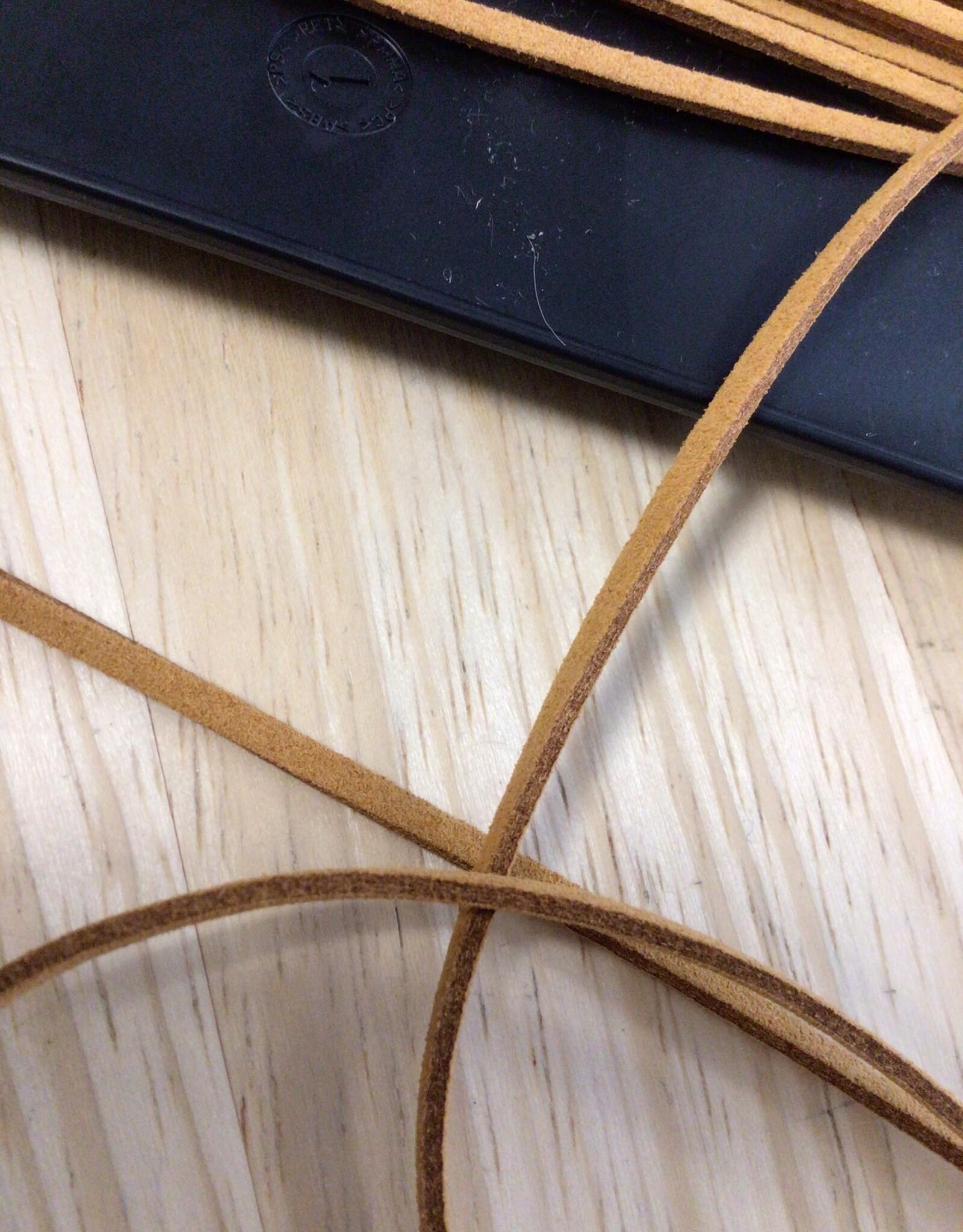 Imitatie lederen band 3mm cognac col.840