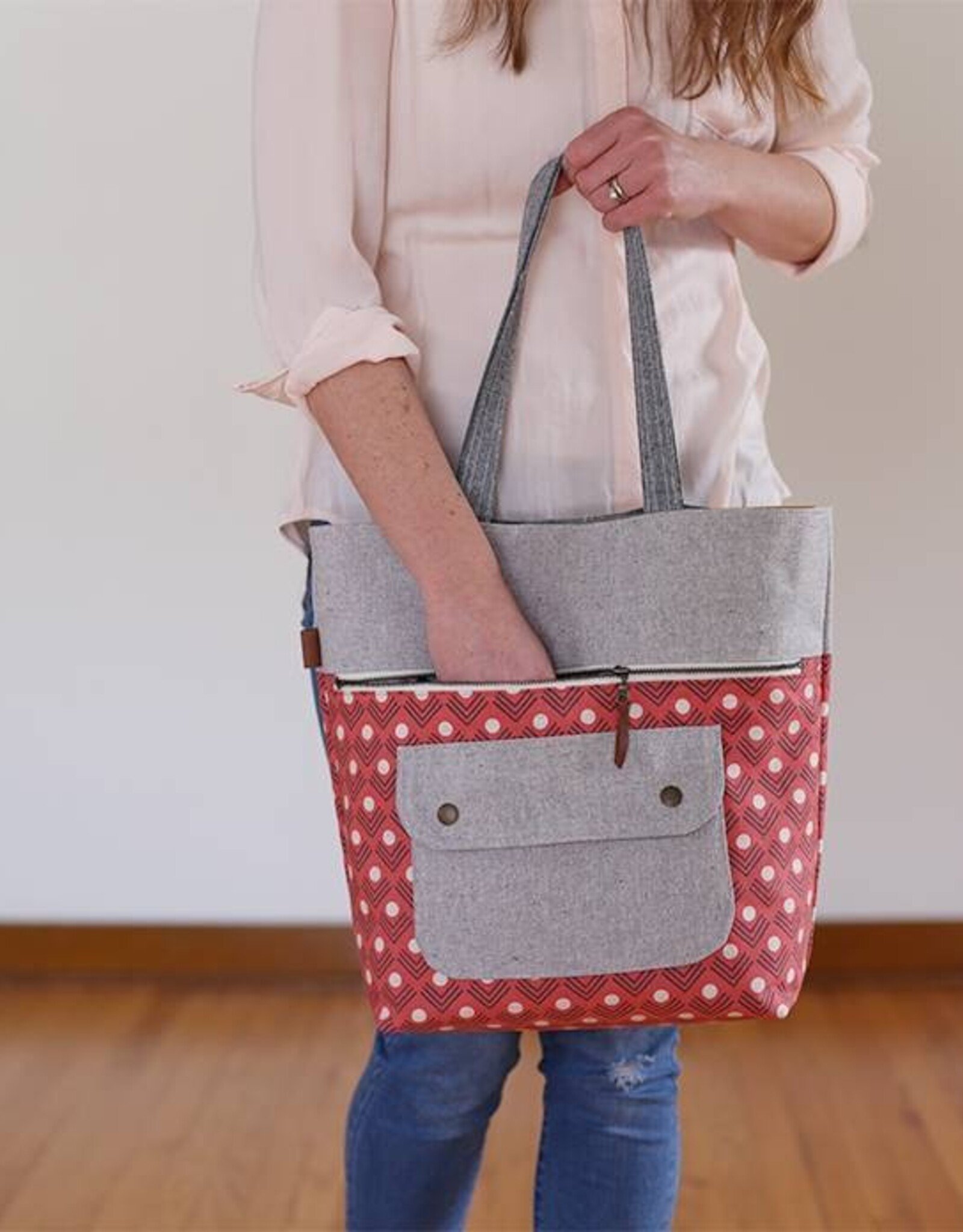 Caravan tote + pouch