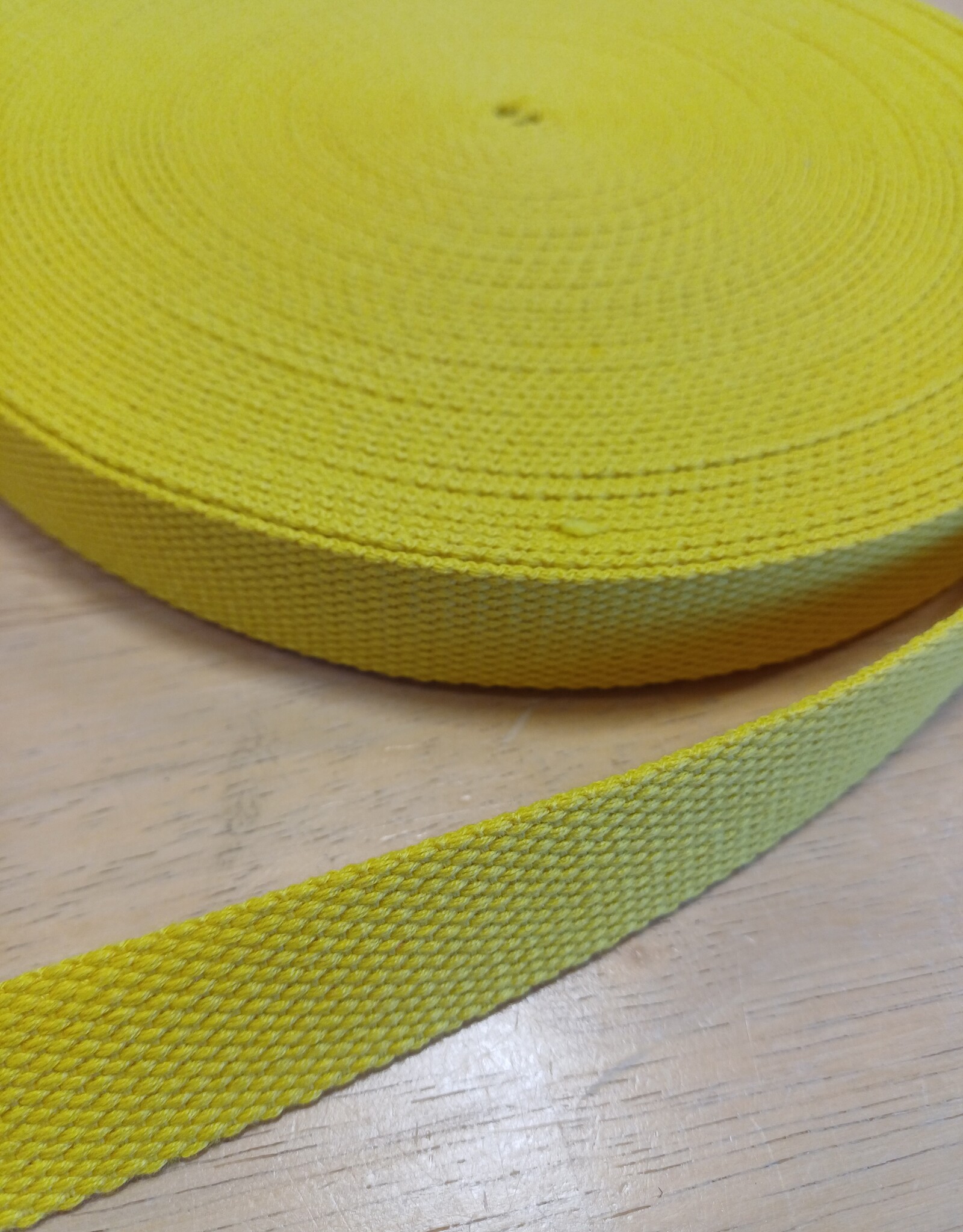 Tassenband  keperband 25mm geel