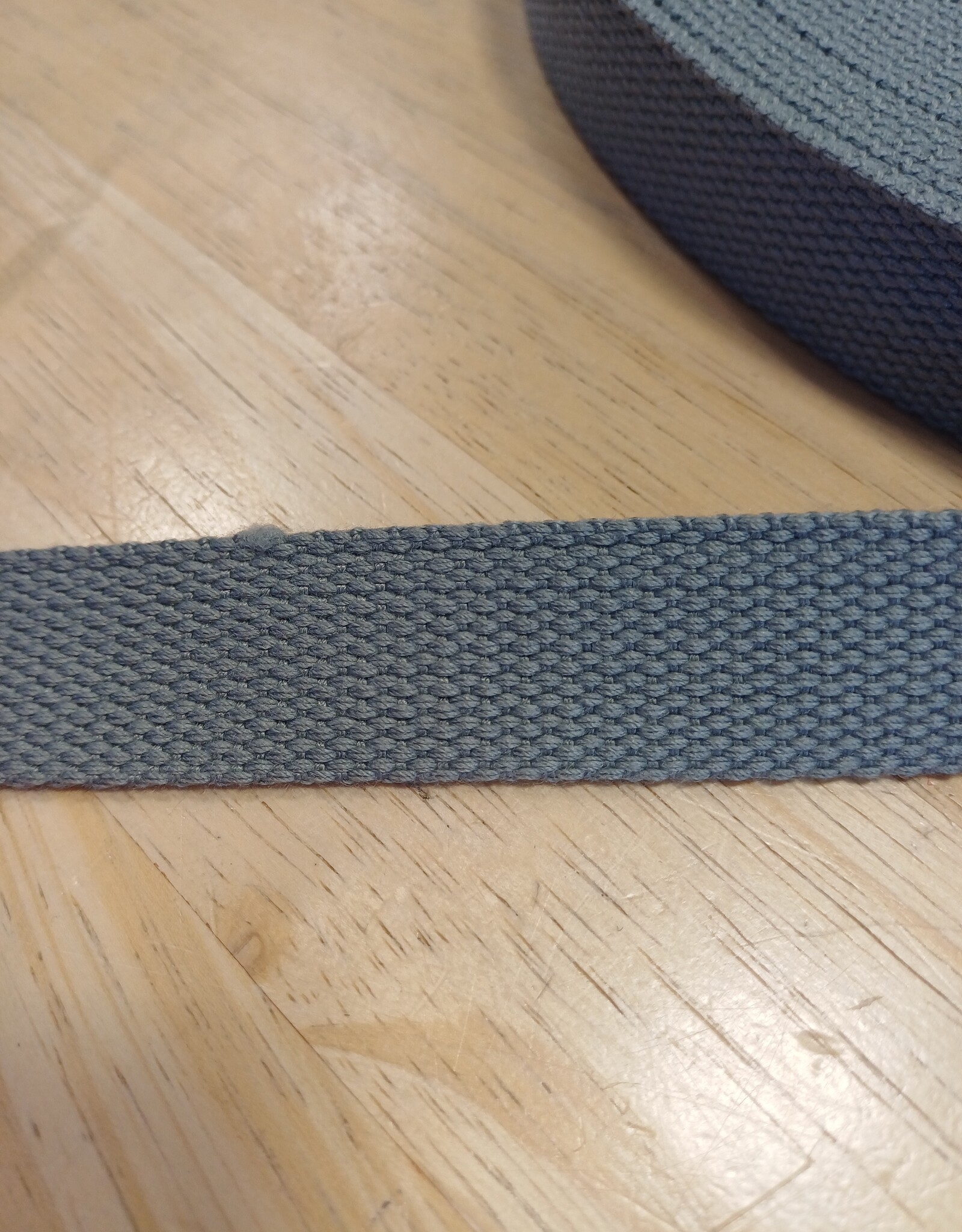 Tassenband  keperband 25mm lichtgrijs