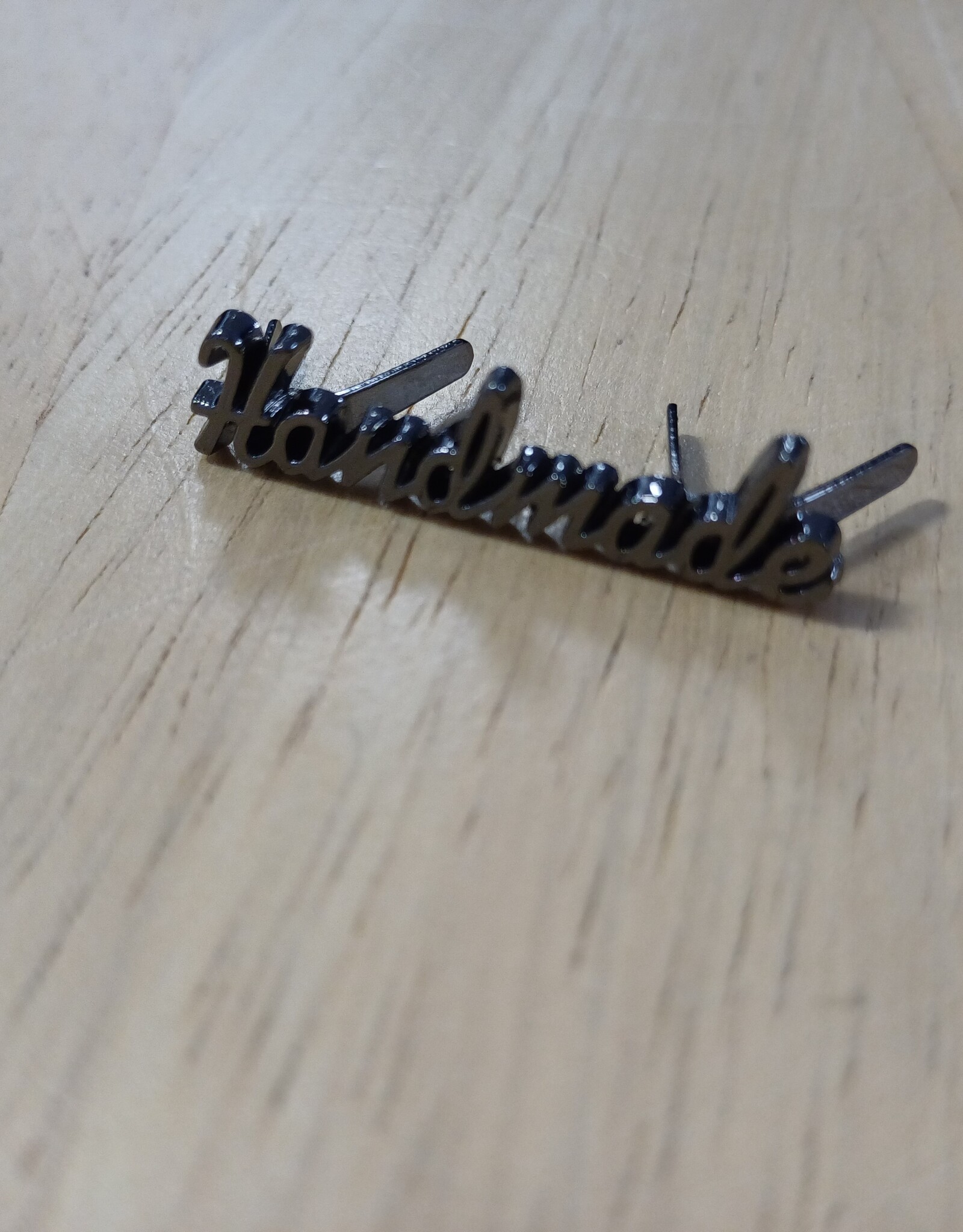 Label metaal handmade nikkel  per stuk