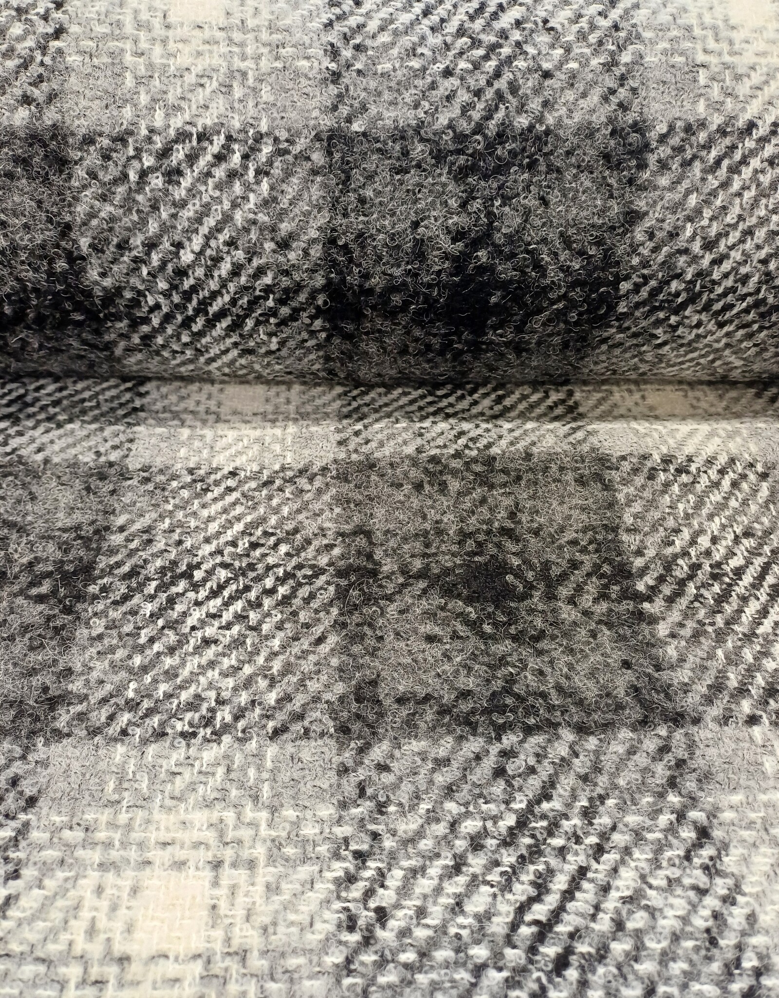 Mantelstof  Wol  Alpaca ruiten zwart grijs wit