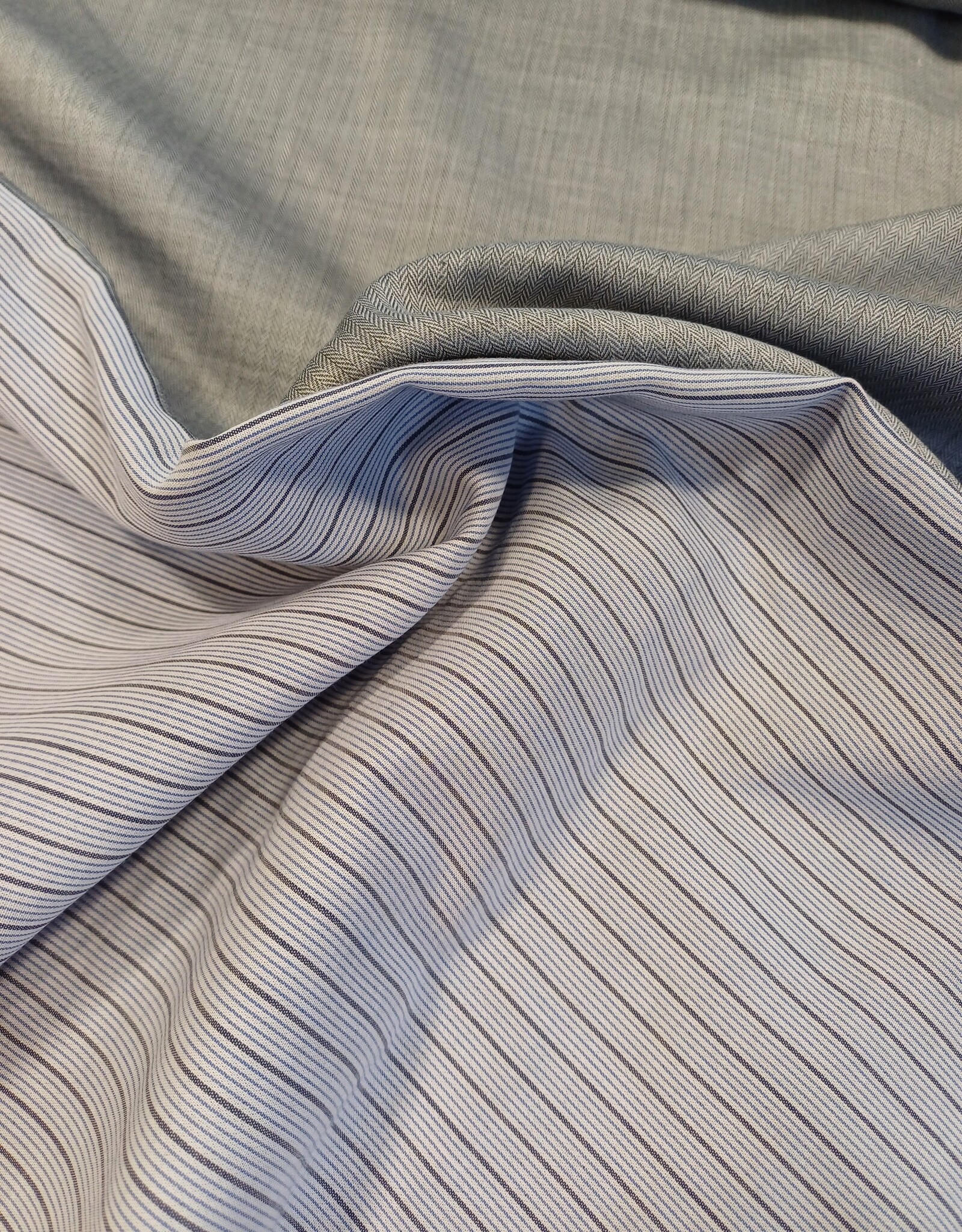 COUPON 50X150CM Dubbelzijdig katoen visgraat grijs, strepen