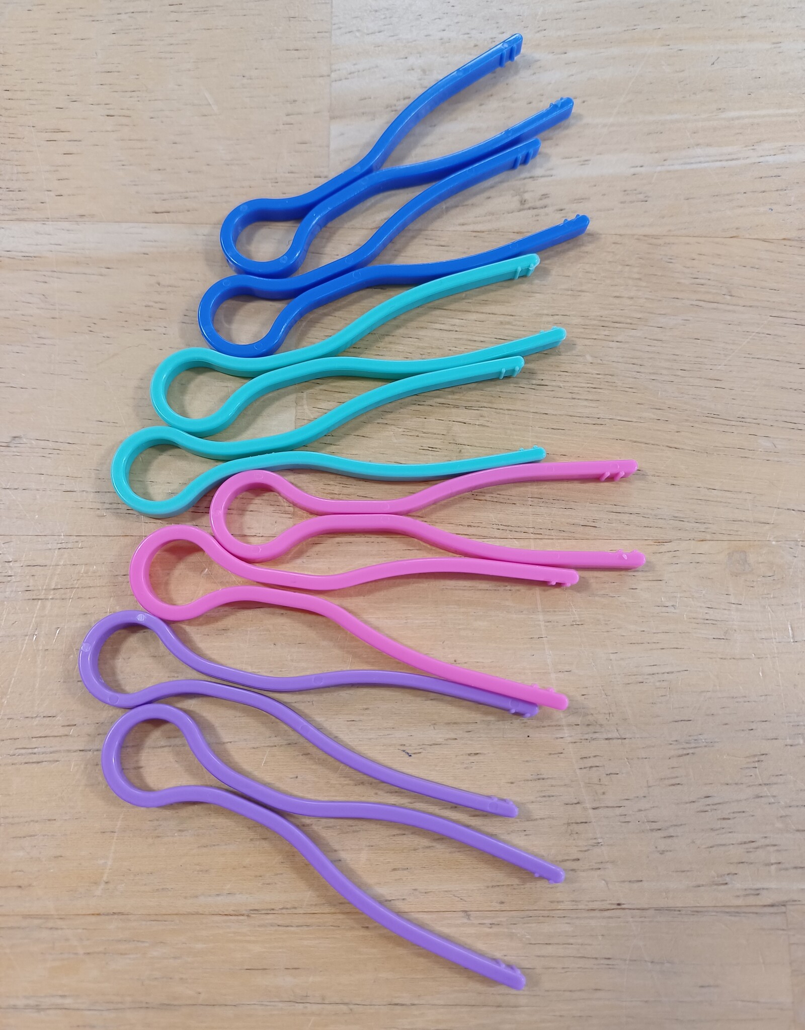 Spoelenhouder kunststof assortiment kleuren 8 stuks