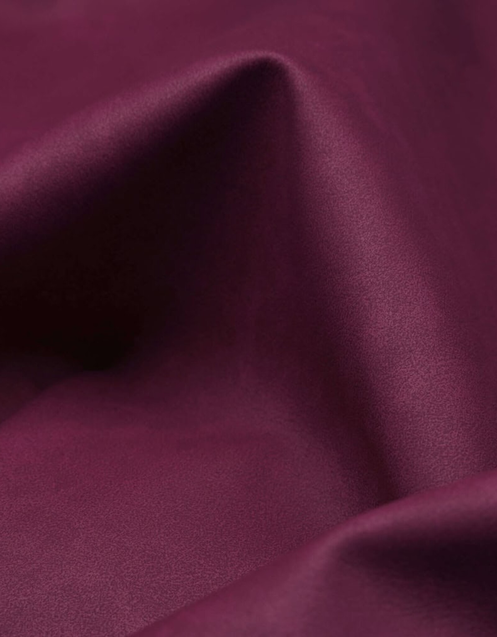 Mora faux Leather 50x145 amaranth magenta