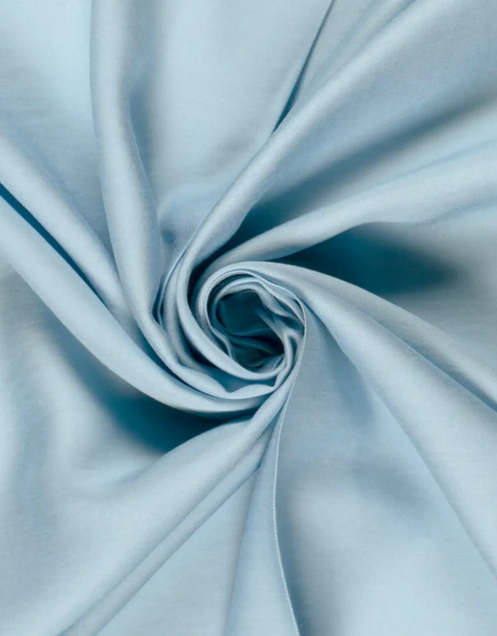 Viscose satijnlook  uni babyblauw
