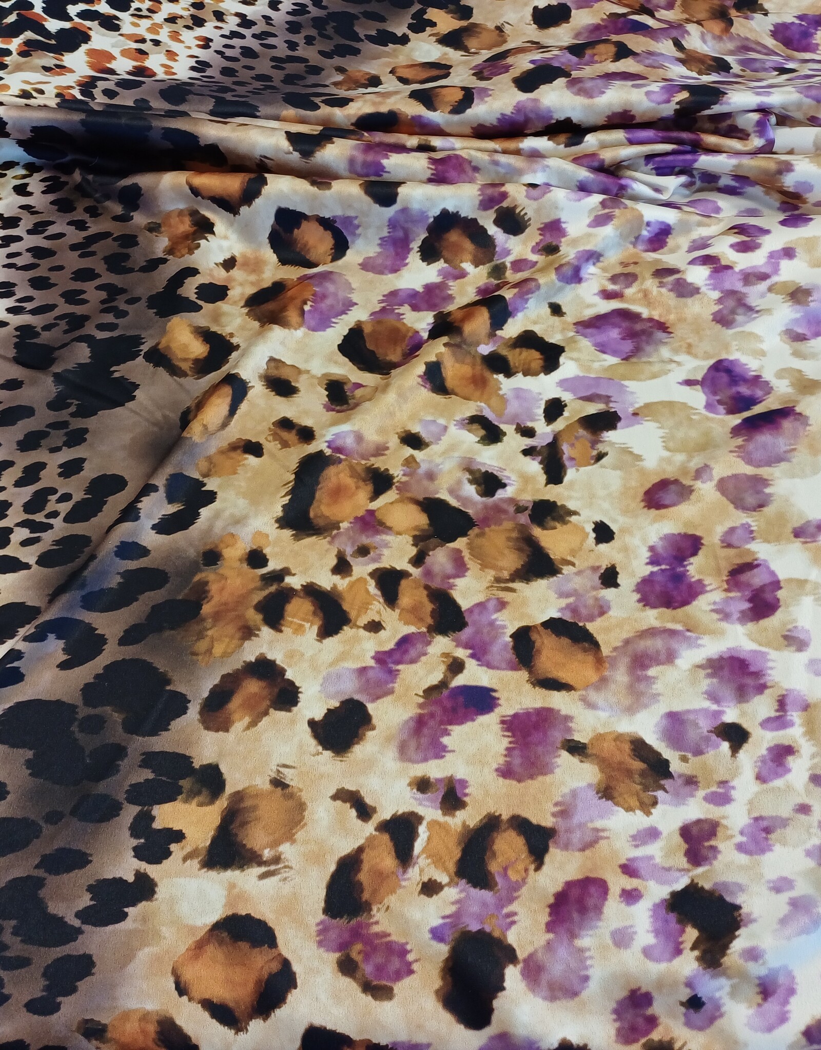 Satijn leopard print multi