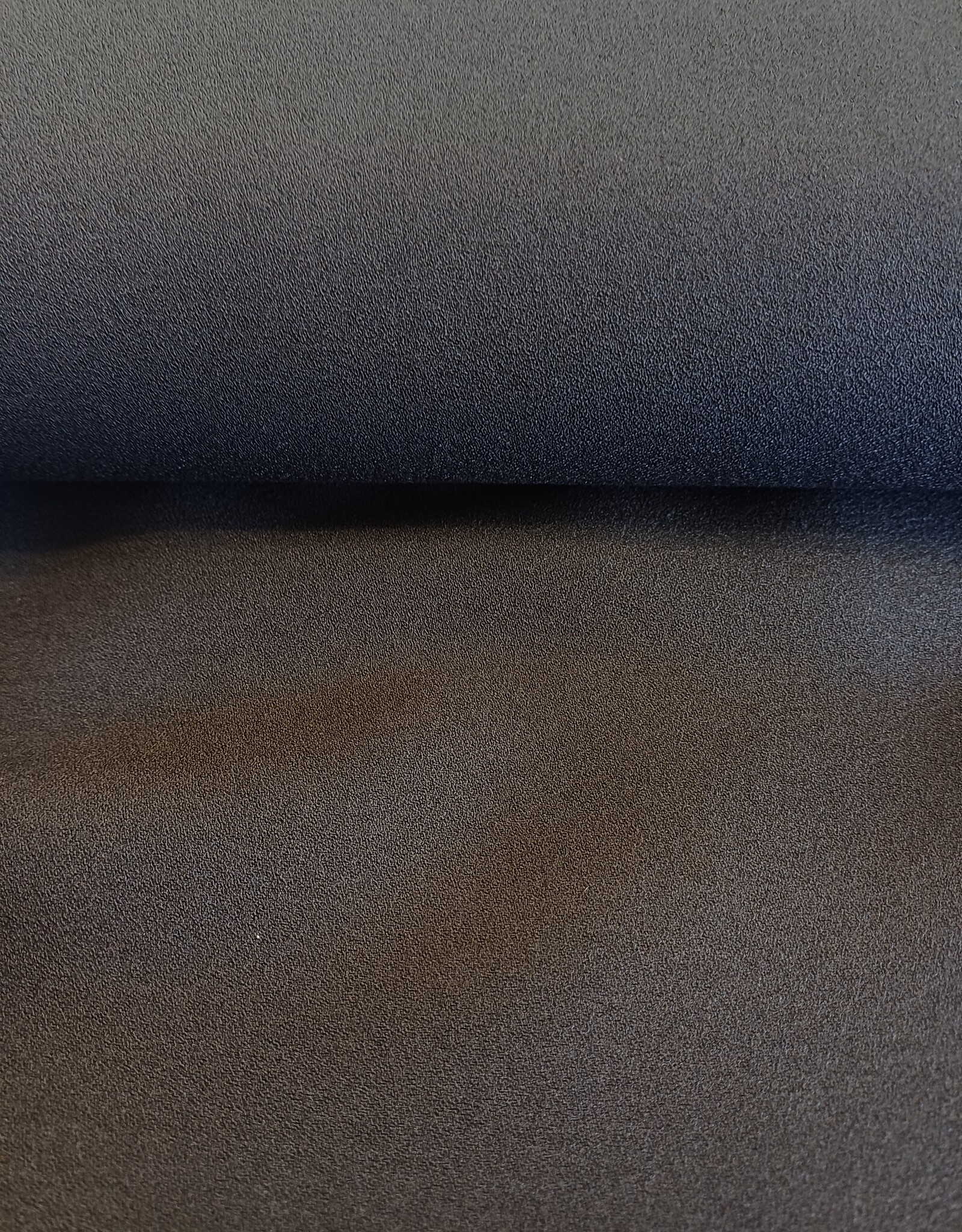 Viscose crepe uni zwart