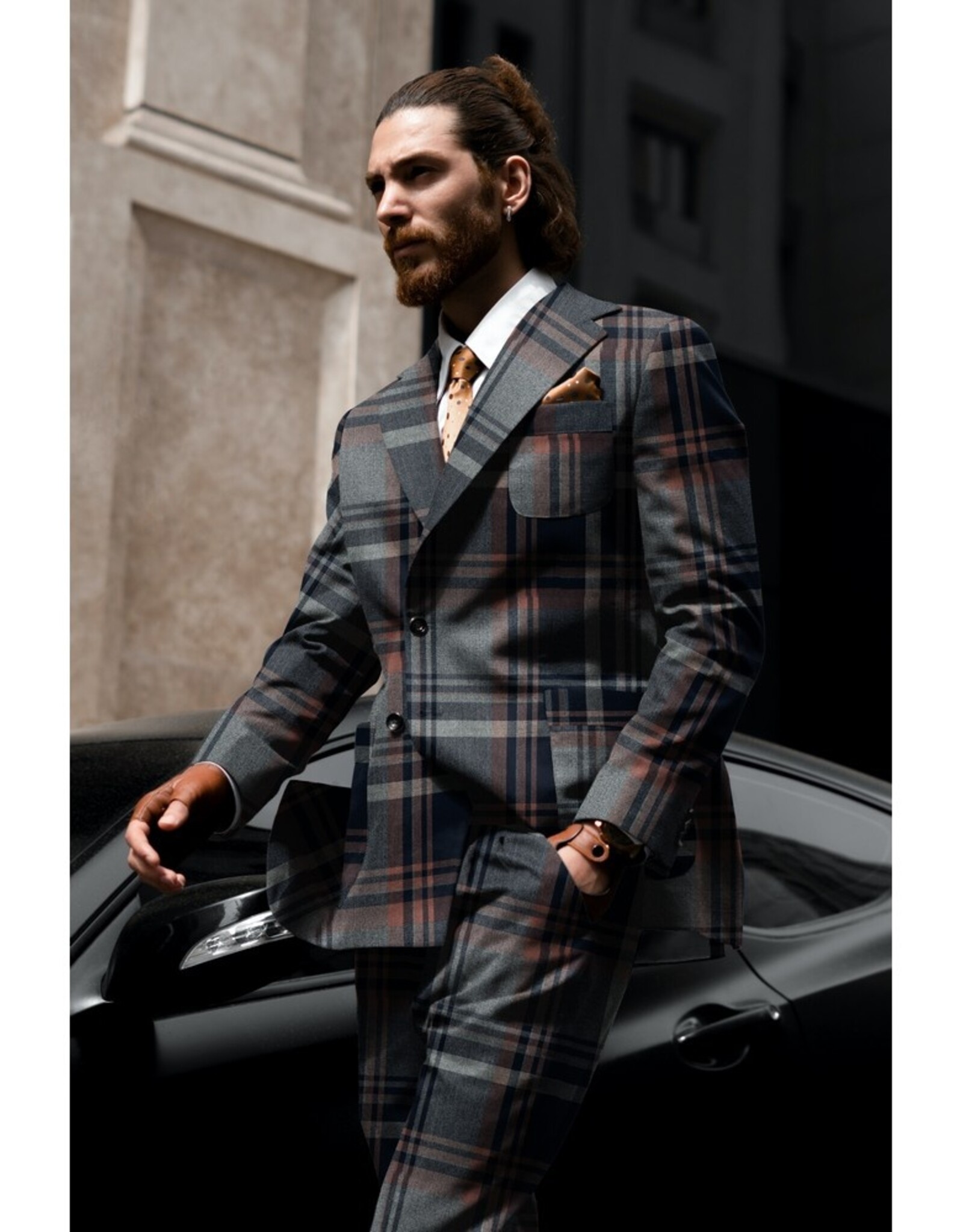 Gabardine tartan check navy jeans camel