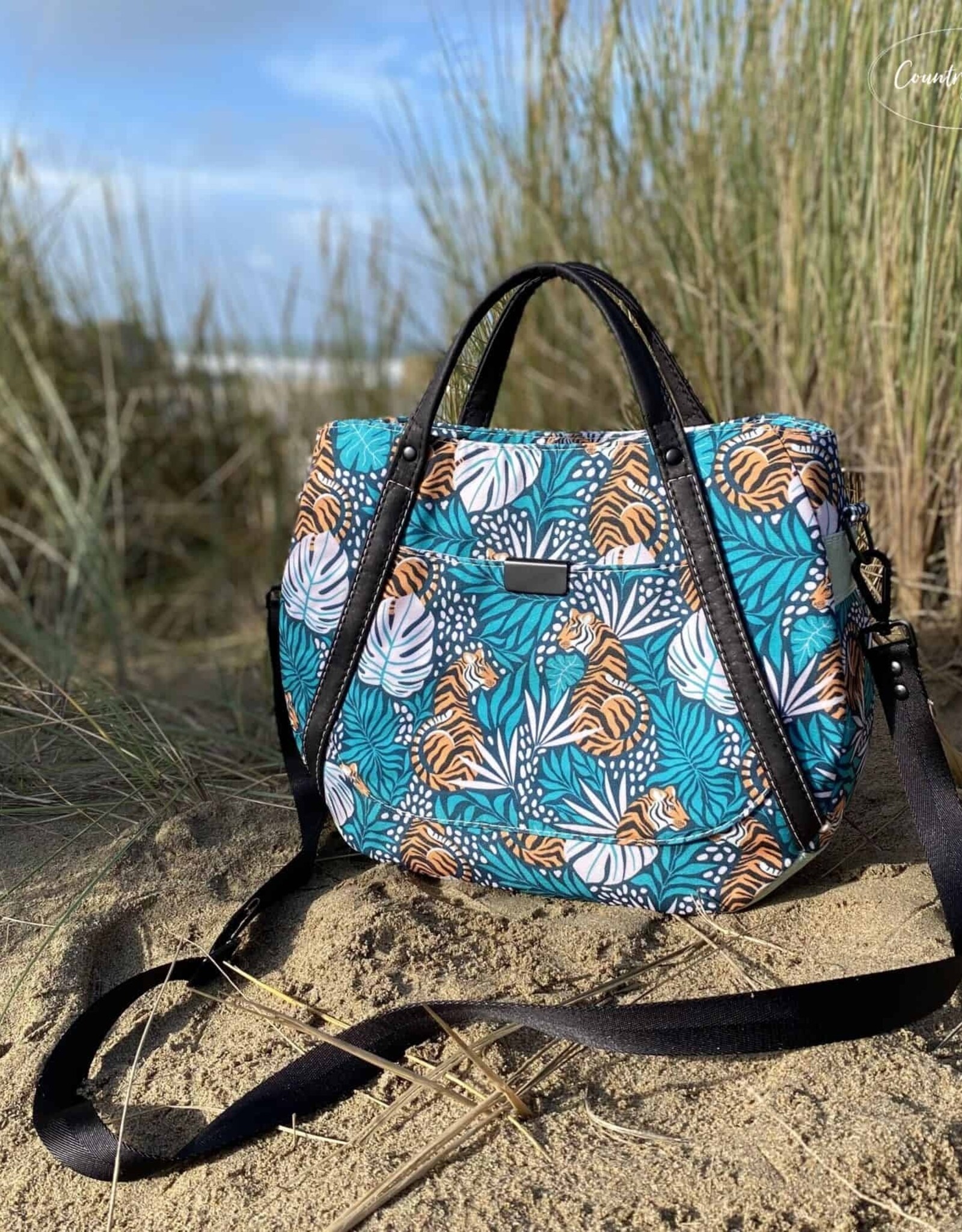 Country Cow Design Yasmota handbag