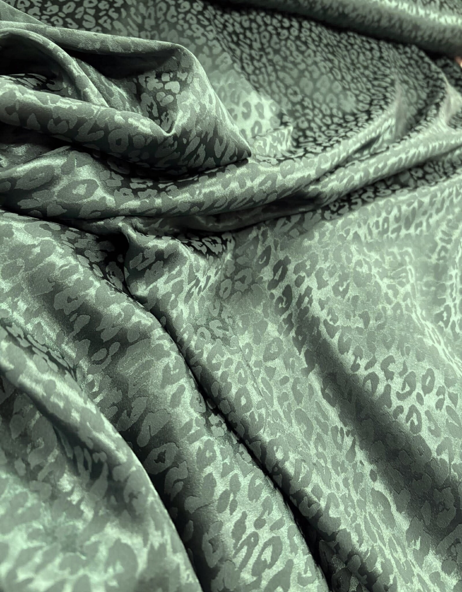 Satijn jacquard luipaardvlekken donkergroen
