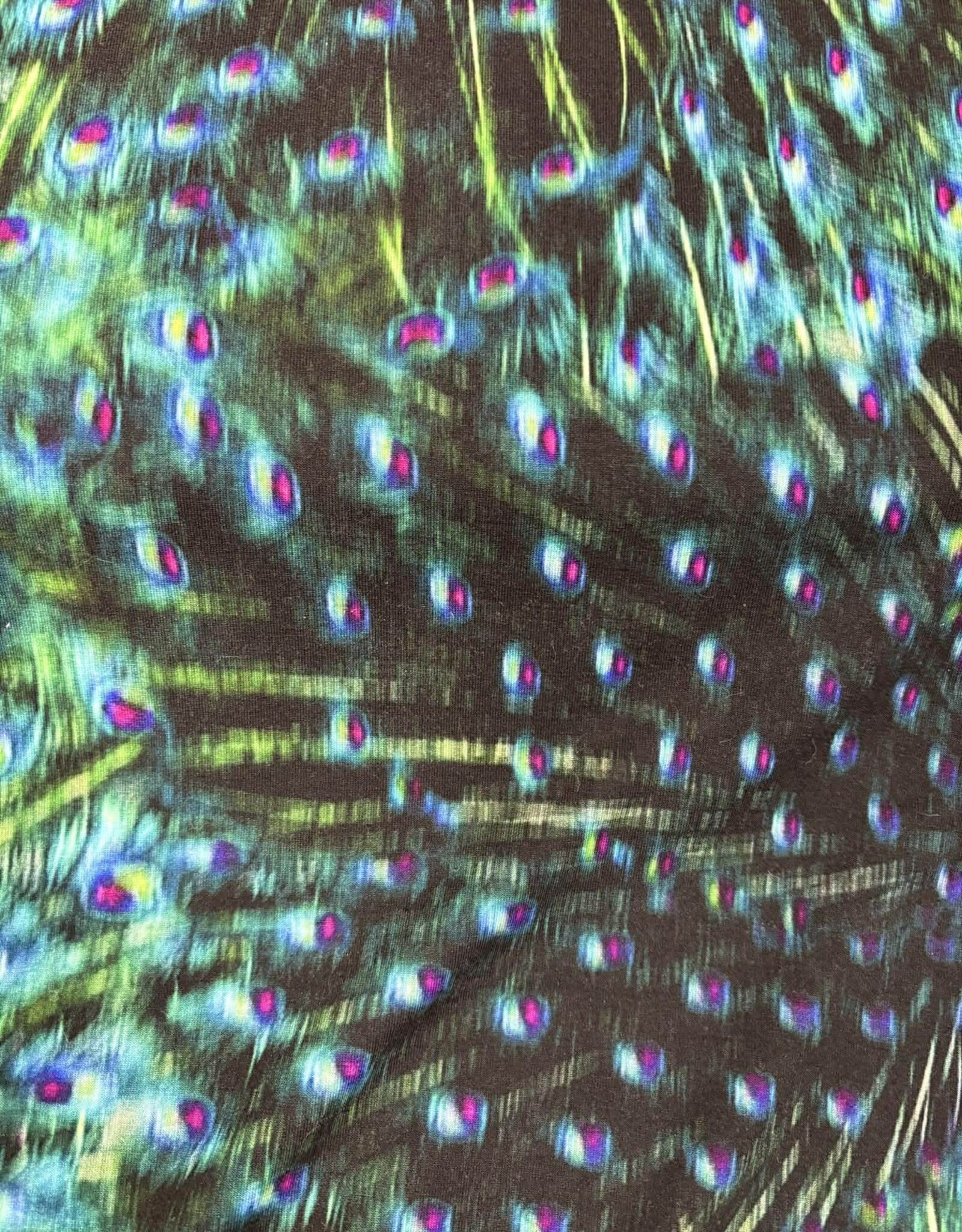 Viscosejersey Marit pauwenprint