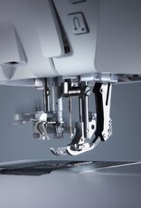 Pfaff  Quilt Expression 725