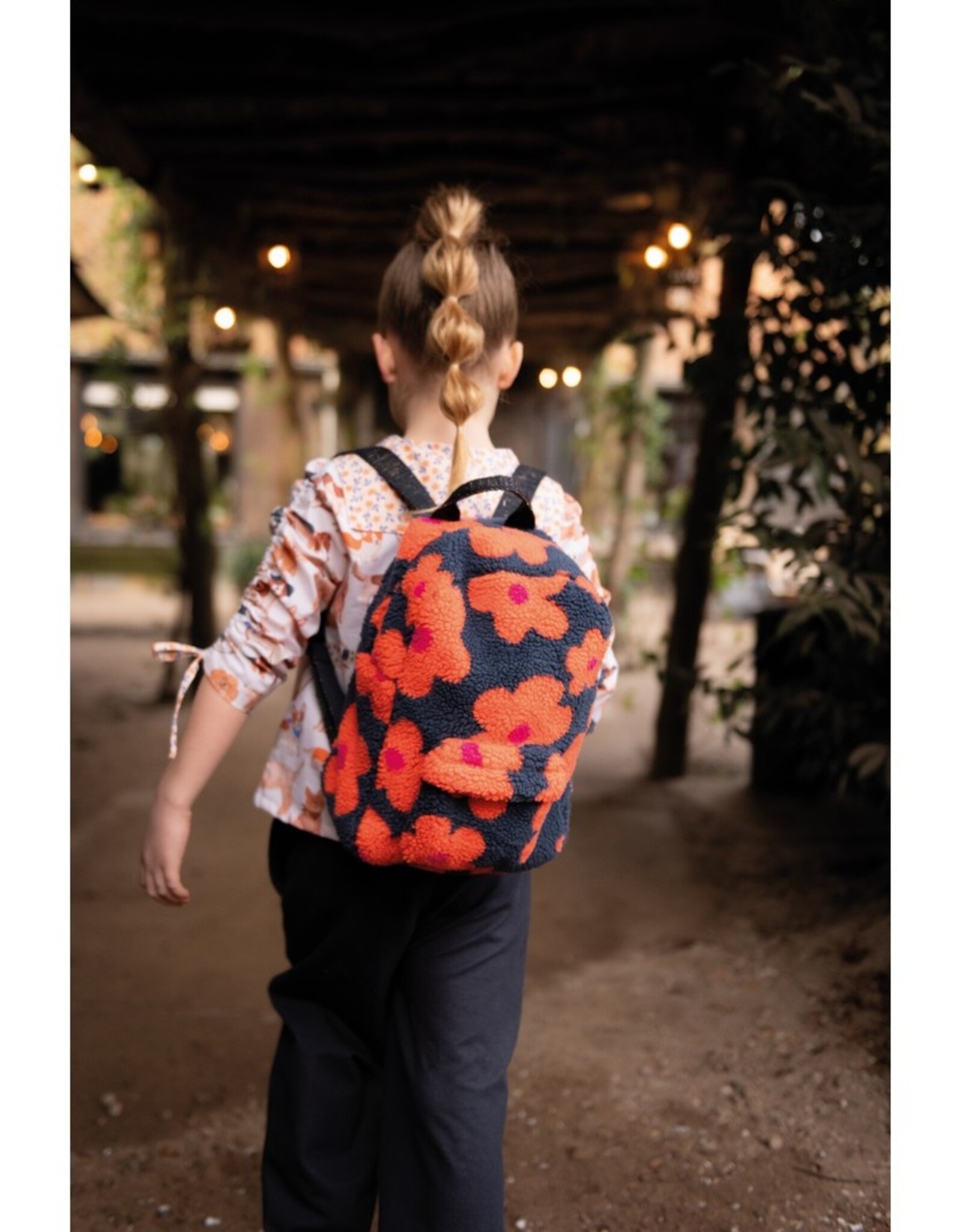 Teddy flowers licht kaki met beige/lila bloem