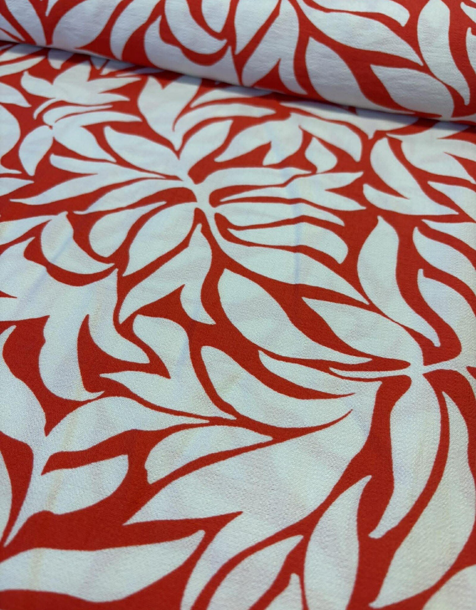 Viscose Air Jet red - deadstock