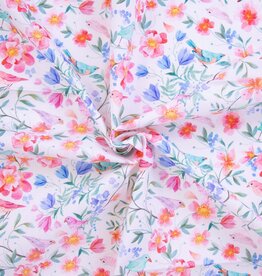 Katoen poplin vogeltjes en bloemetjes witte achtergrond