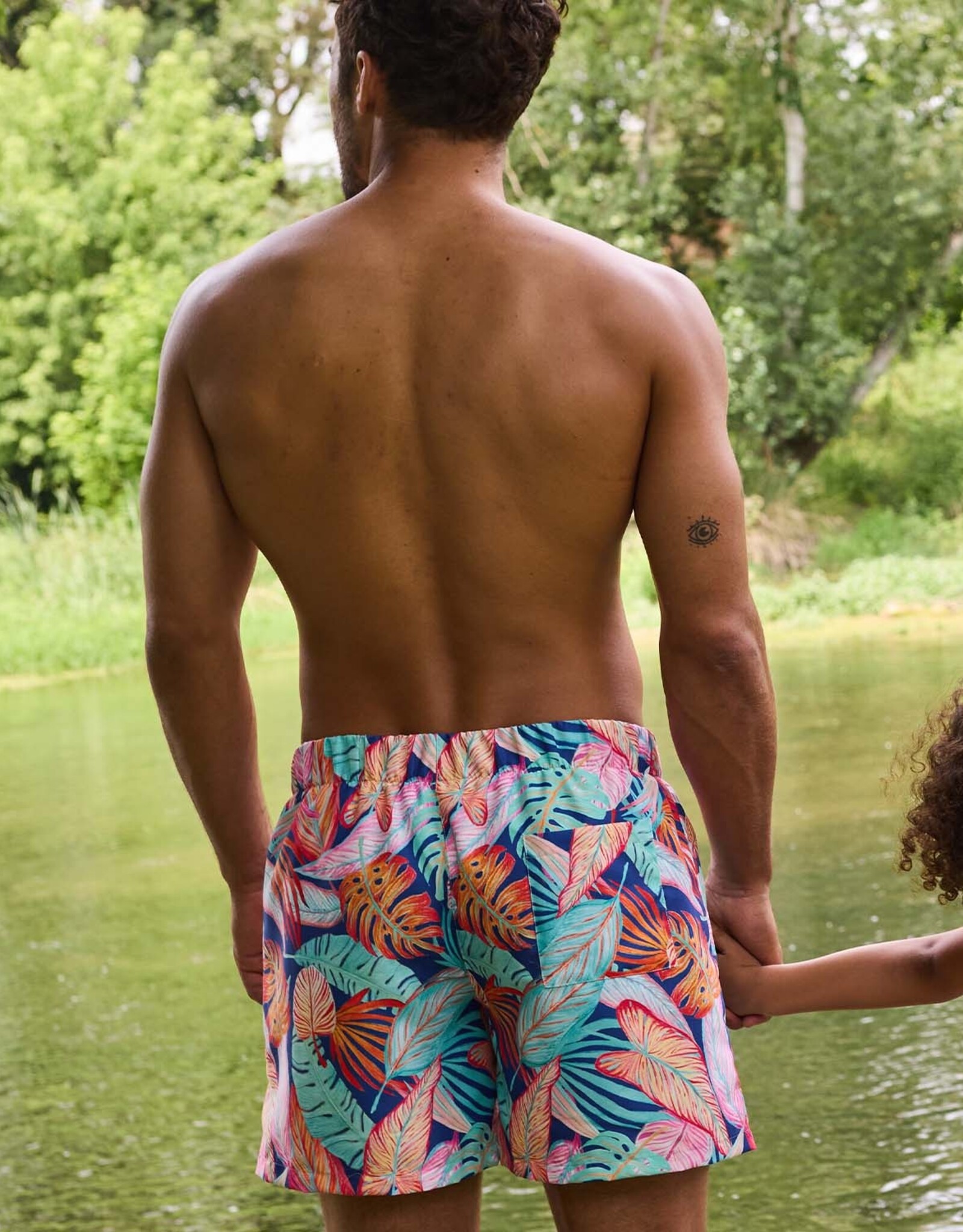 Swim short stof bladerprint navy