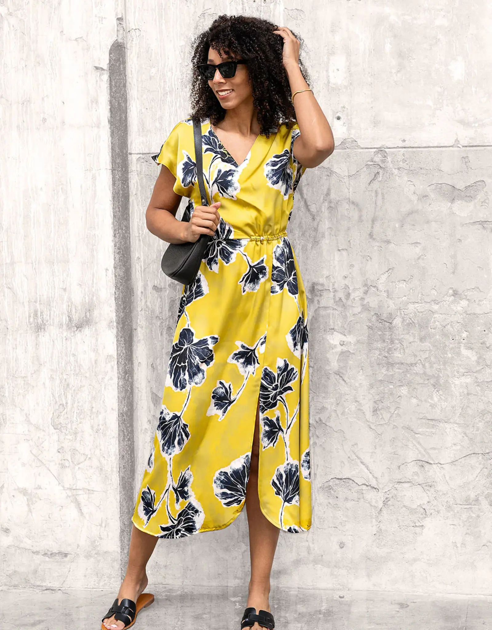 Satijn oker grote bloemen - My Image