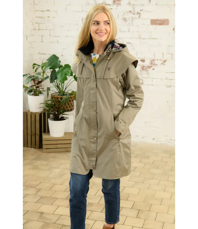 Lighthouse Ladies Outrider W/Proof Coat