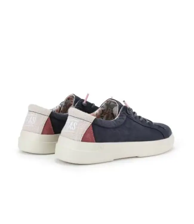 Walk In Pitas Iris Canvas Shoe