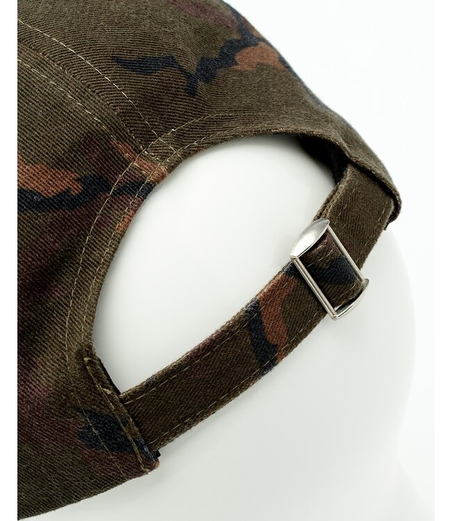 Daiwa Carp Camo Peaked Hat