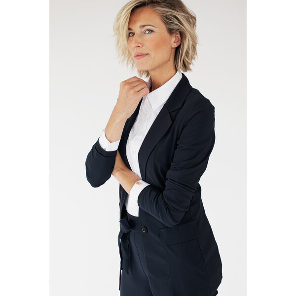 Studio Anneloes Amersfoort blazer UITLOPEND. Zolang de voorraad strekt. Vervangend artikel: Antwerp.