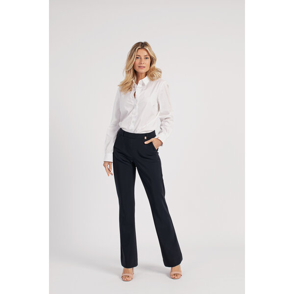 Studio Anneloes Maarssen flair bonded trousers. UITLOPEND. Zolang de voorraad strekt. Vervangend artikel:  London.